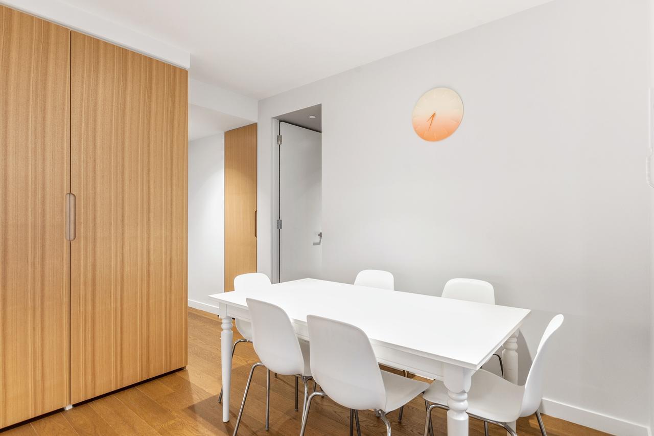 Light Tower Apartment Melbourne Exterior foto