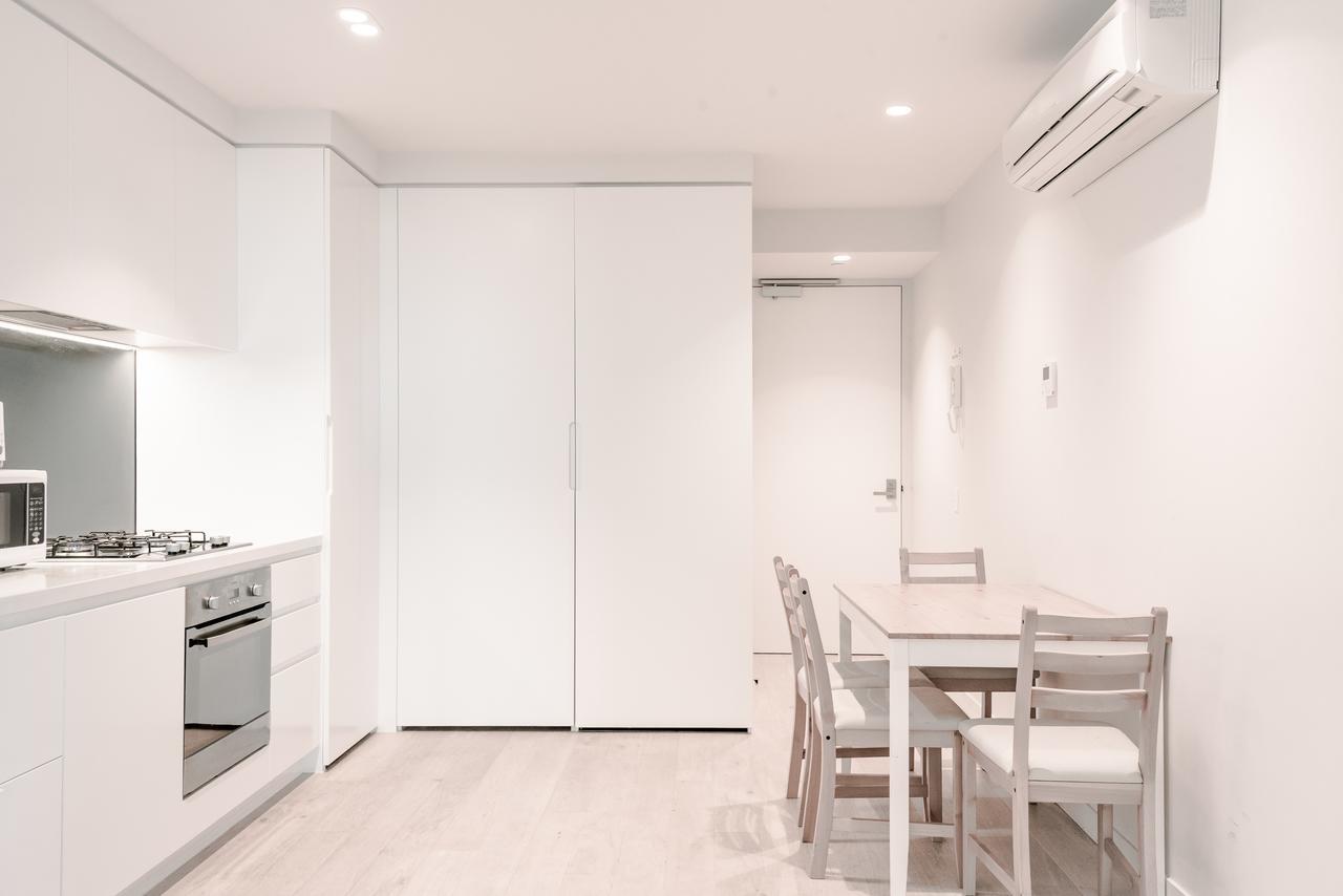 Light Tower Apartment Melbourne Exterior foto